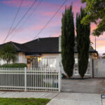 IMMACULATE HOME IN POPULAR SUNSHINE NORTH POCKET